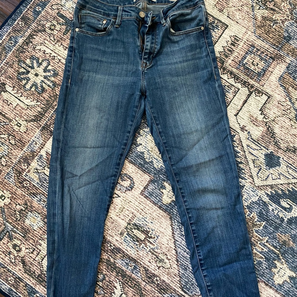 High Waisted Jeans 👖